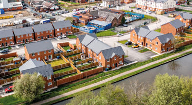 Waterside Point - Canal view