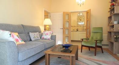 10 Willowmere lounge 