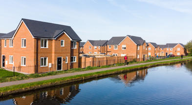 Waterside Point - Canal view