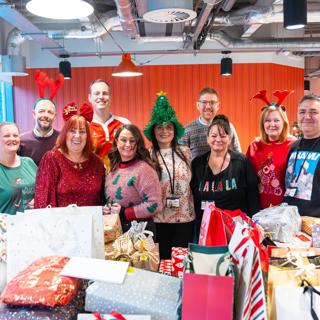 YHG 17 12 25 03561 Large