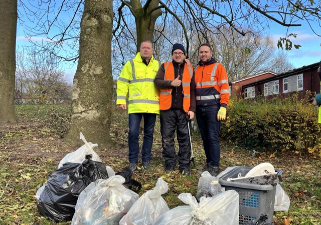 ICT Litter Picking