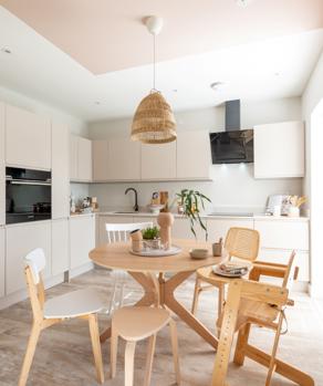 Eight80 kitchen/diner